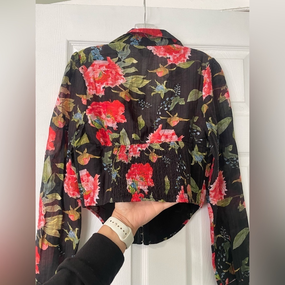 BEBE Sheer Flower Print Corset Blouse (NWT) - Picture 7 of 8